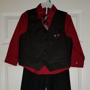 Suit Boys 3 Piece Outfit with Tie